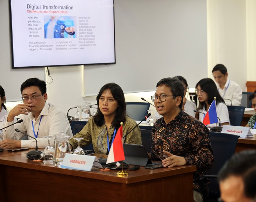 Hiệp hội Xuất bản Đông Nam Á: Vẫn nóng vấn đề bản quyền sách trên không gian mạng - Ảnh 1.