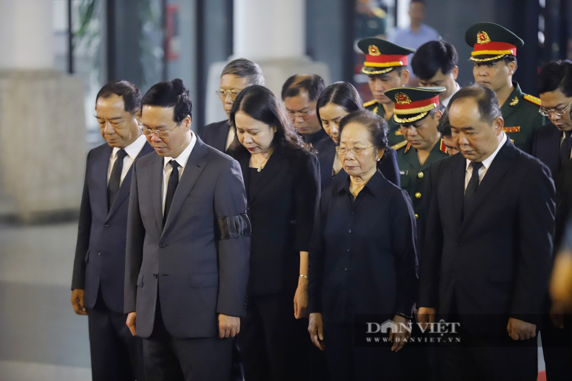 Lãnh đạo Đảng, Nhà nước tới dự Lễ tang Thượng tướng Nguyễn Chí Vịnh - Ảnh 3.