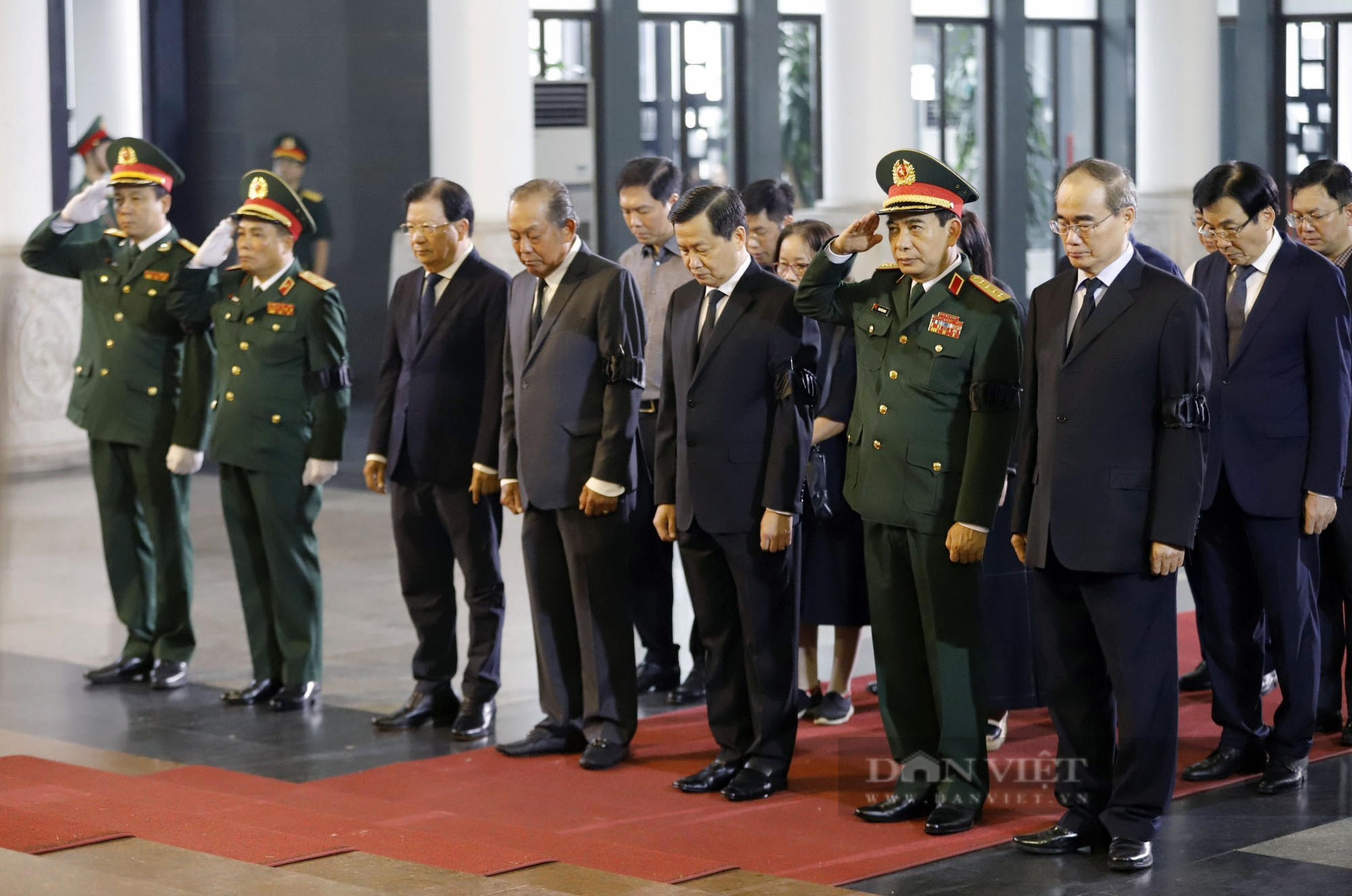 Lãnh đạo Đảng, Nhà nước tới dự Lễ tang Thượng tướng Nguyễn Chí Vịnh - Ảnh 7.