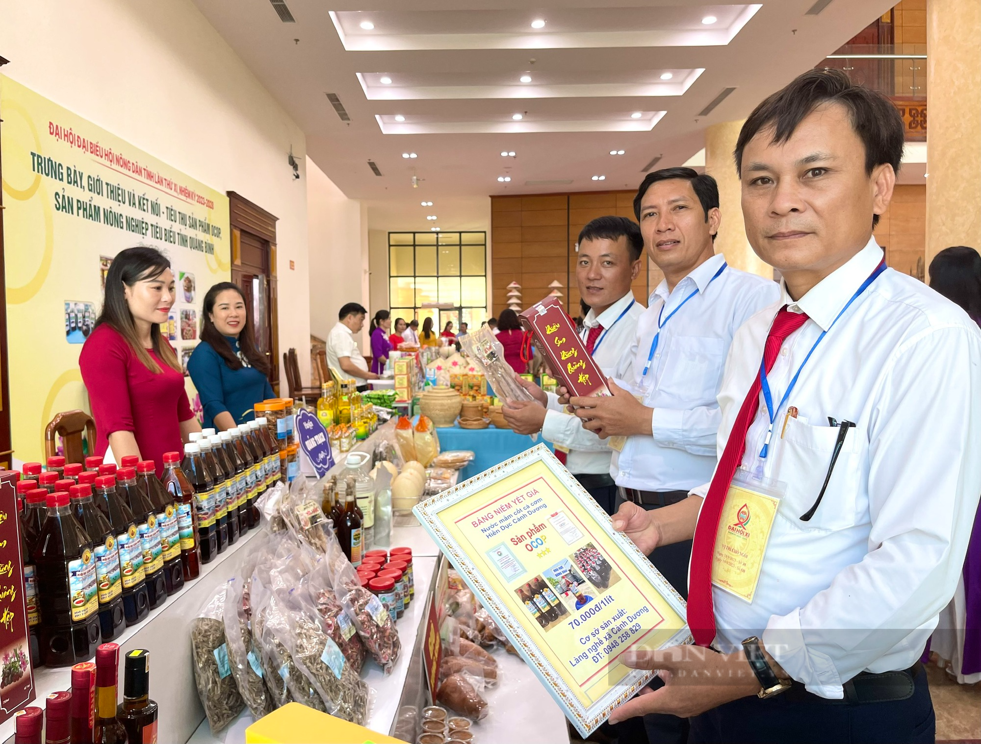 300 mặt hàng nông sản, thực phẩm sạch trưng bày chào mừng Đại hội Đại biểu Hội Nông dân tỉnh Quảng Bình - Ảnh 4.