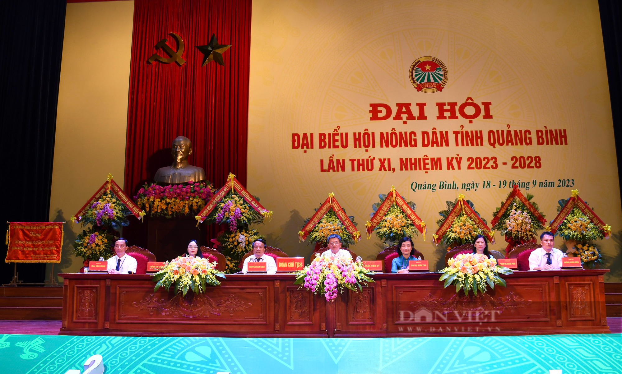 Đại hội đại biểu Hội Nông dân tỉnh Quảng Bình lần thứ XI: Ông Trần Tiến Sỹ được bầu tái giữ chức Chủ tịch - Ảnh 2.