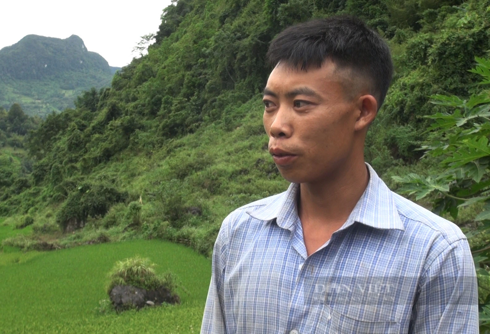 Nhiều hội viên nông dân huyện Bảo Lạc (tỉnh Cao Bằng) khó tiếp cận thông tin vì… thiếu điện - Ảnh 7.