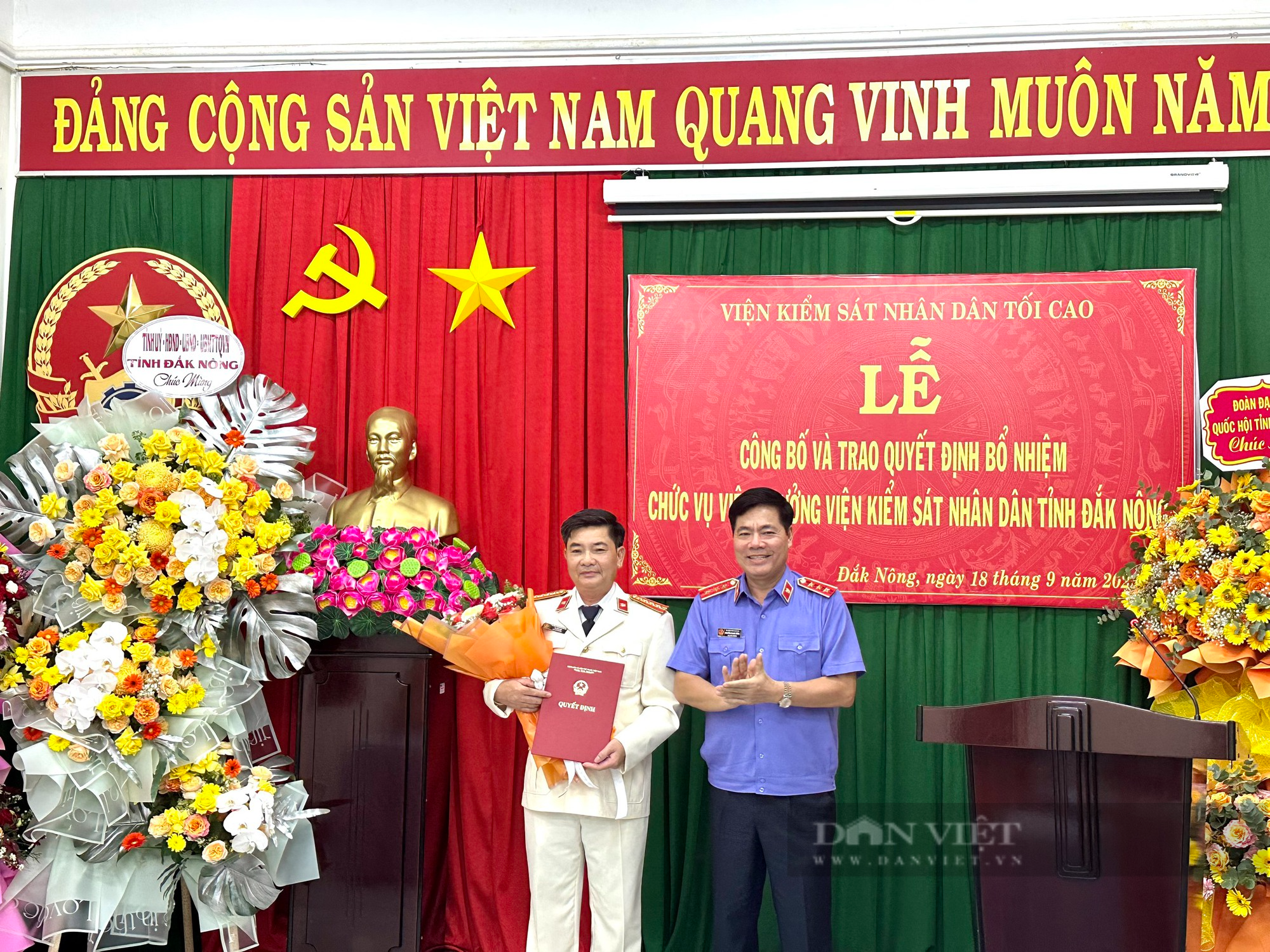 Bổ nhiệm ông Tạ Đình Đề giữ chức Viện trưởng Viện Kiểm sát nhân dân tỉnh Đắk Nông - Ảnh 1.