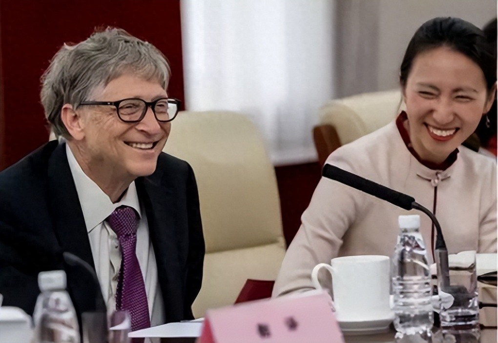 Cô gái Trung Quốc từ bỏ lương tỷ đồng sau cuộc nói chuyện với Bill Gates - Ảnh 2.