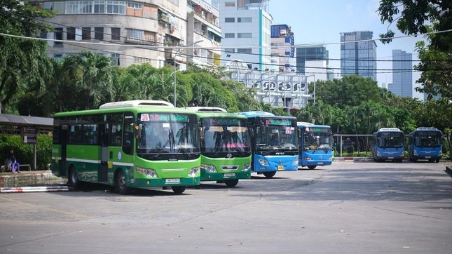 Điều chỉnh hoạt động hàng loạt tuyến xe buýt có trợ giá ở TPHCM - Ảnh 1.