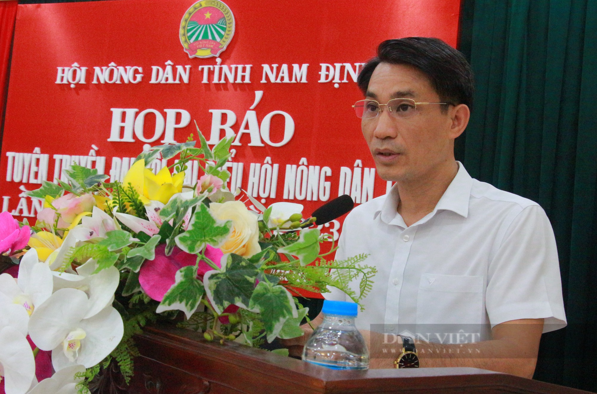Nông dân Nam Định hiến đất, góp ngày công, ủng hộ hàng chục tỷ đồng để xây dựng nông thôn mới - Ảnh 1.