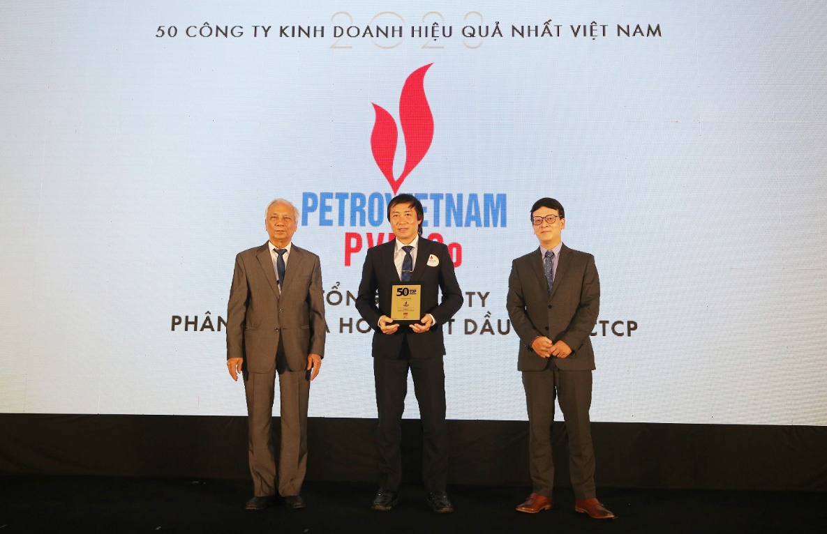 PVFCCo – Top 50 công ty kinh doanh hiệu quả nhất Việt Nam 2023 - Ảnh 1.