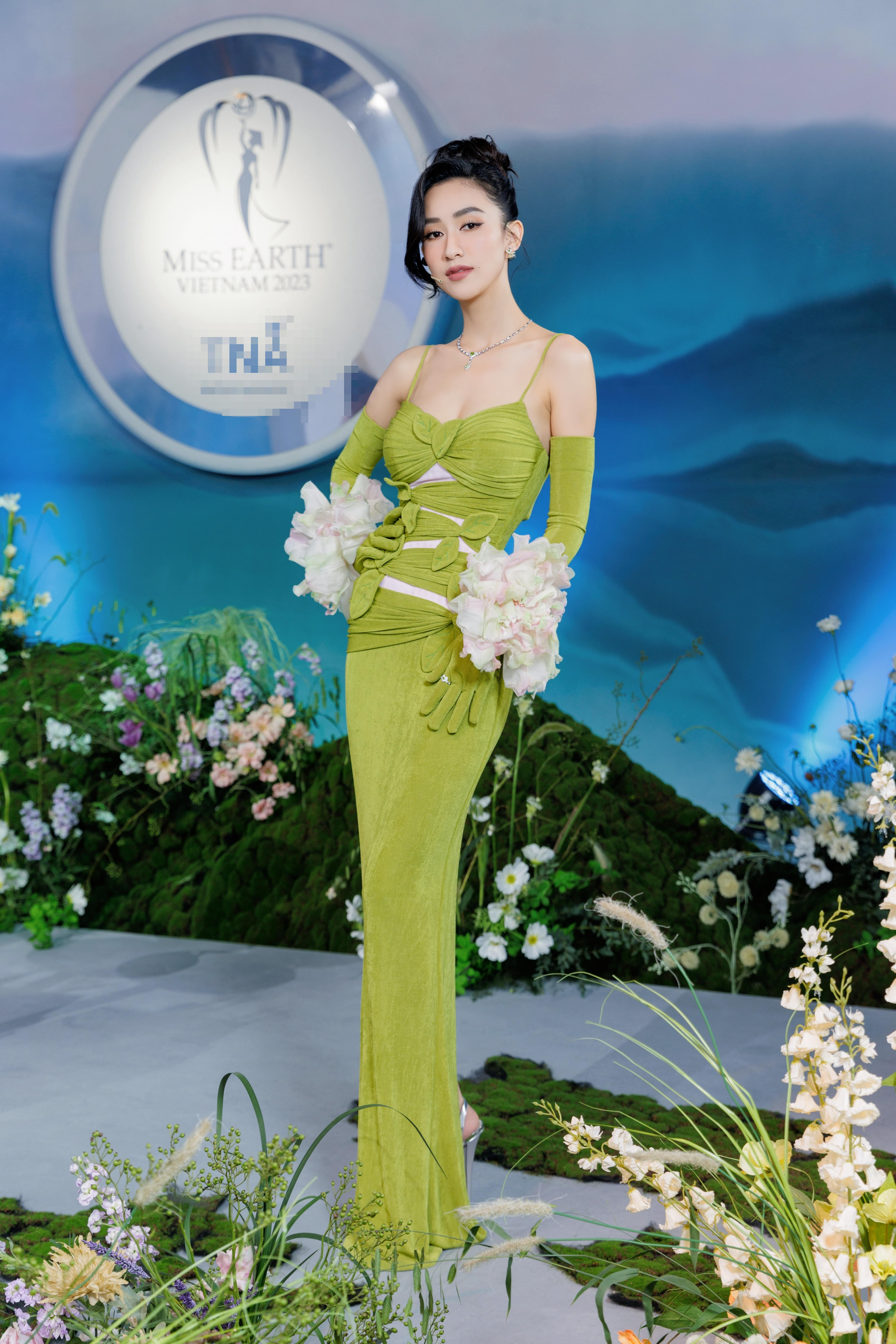 3 mỹ nhân đối đầu &quot;nảy lửa&quot; giành thí sinh trước chung kết Miss Earth Vietnam 2023: Hoa hậu Khánh Vân nổi bật nhất? - Ảnh 7.