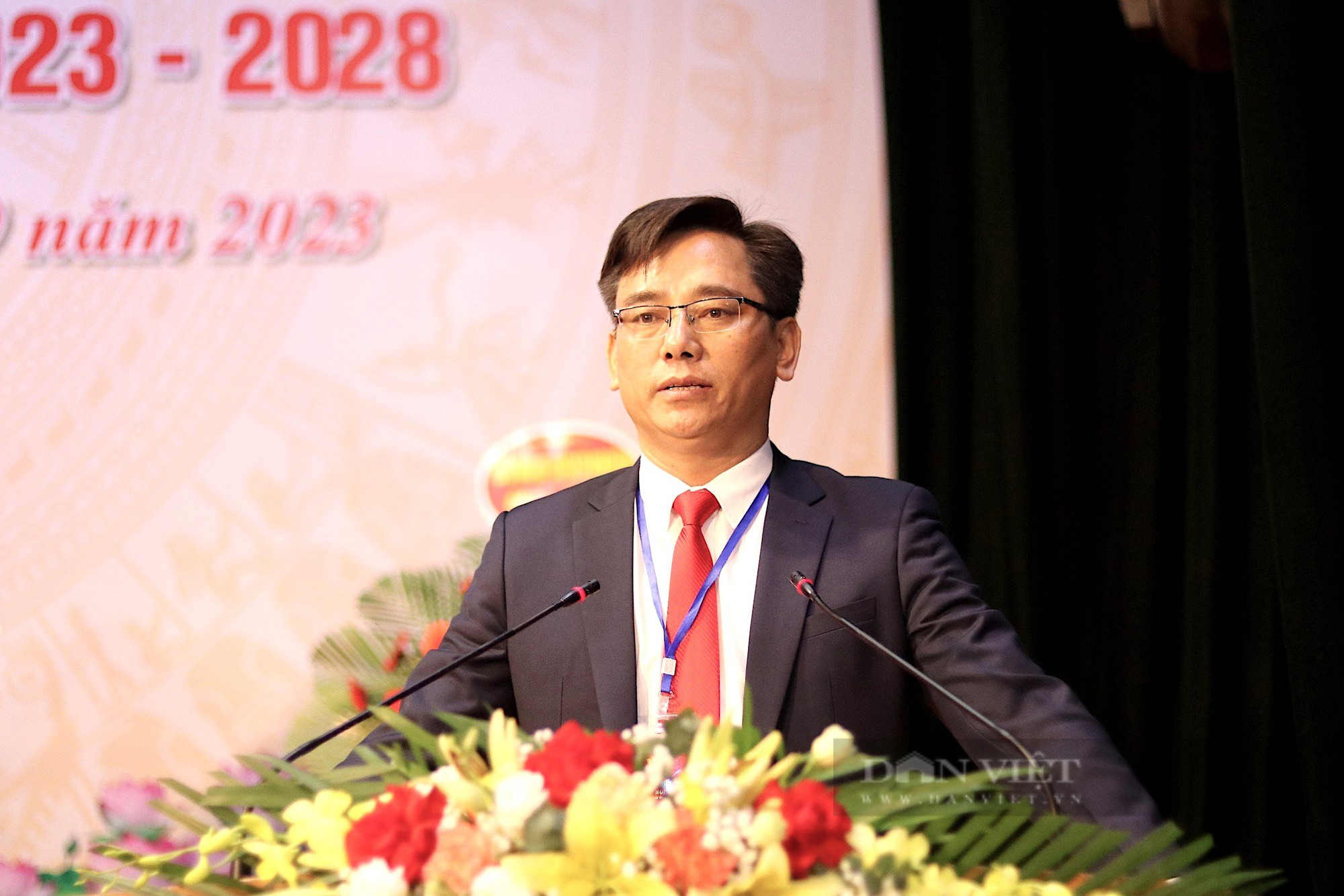 Ông Ngô Văn Huỳnh tiếp tục được bầu giữ chức Chủ tịch Hội Nông dân tỉnh Hà Tĩnh - Ảnh 9.
