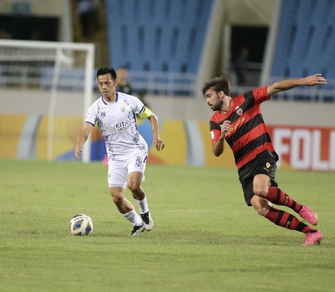 Hà Nội FC bại trận sau màn rượt đuổi với Pohang Steelers - Ảnh 2.