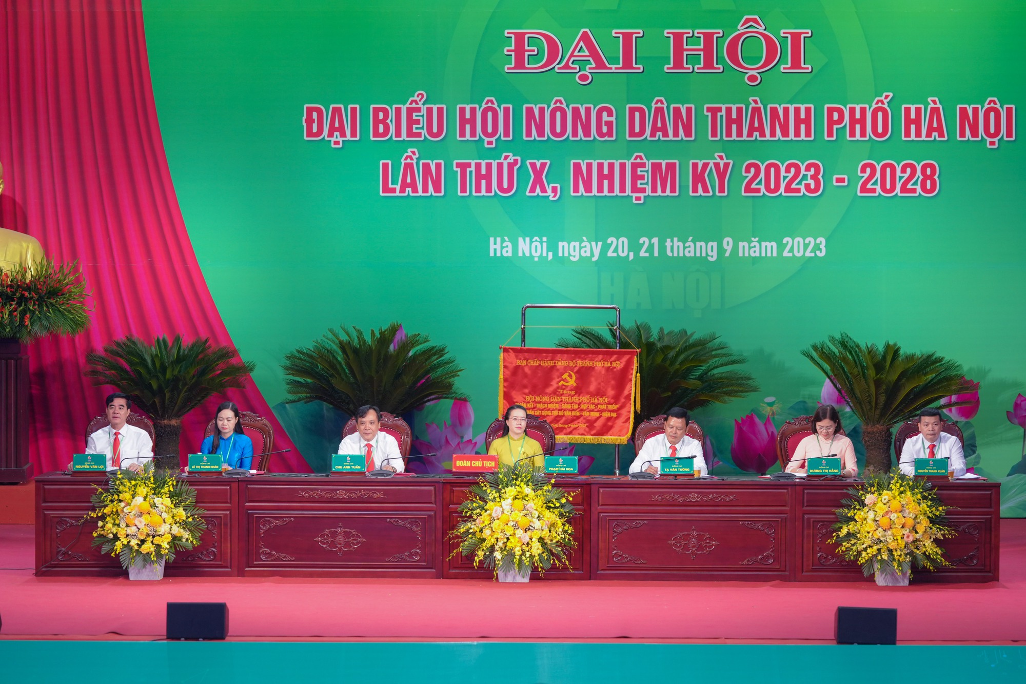 Đại hội đại biểu Hội Nông dân thành phố Hà Nội: Bầu 39 đồng chí tham gia Ban Chấp hành khóa mới - Ảnh 1.