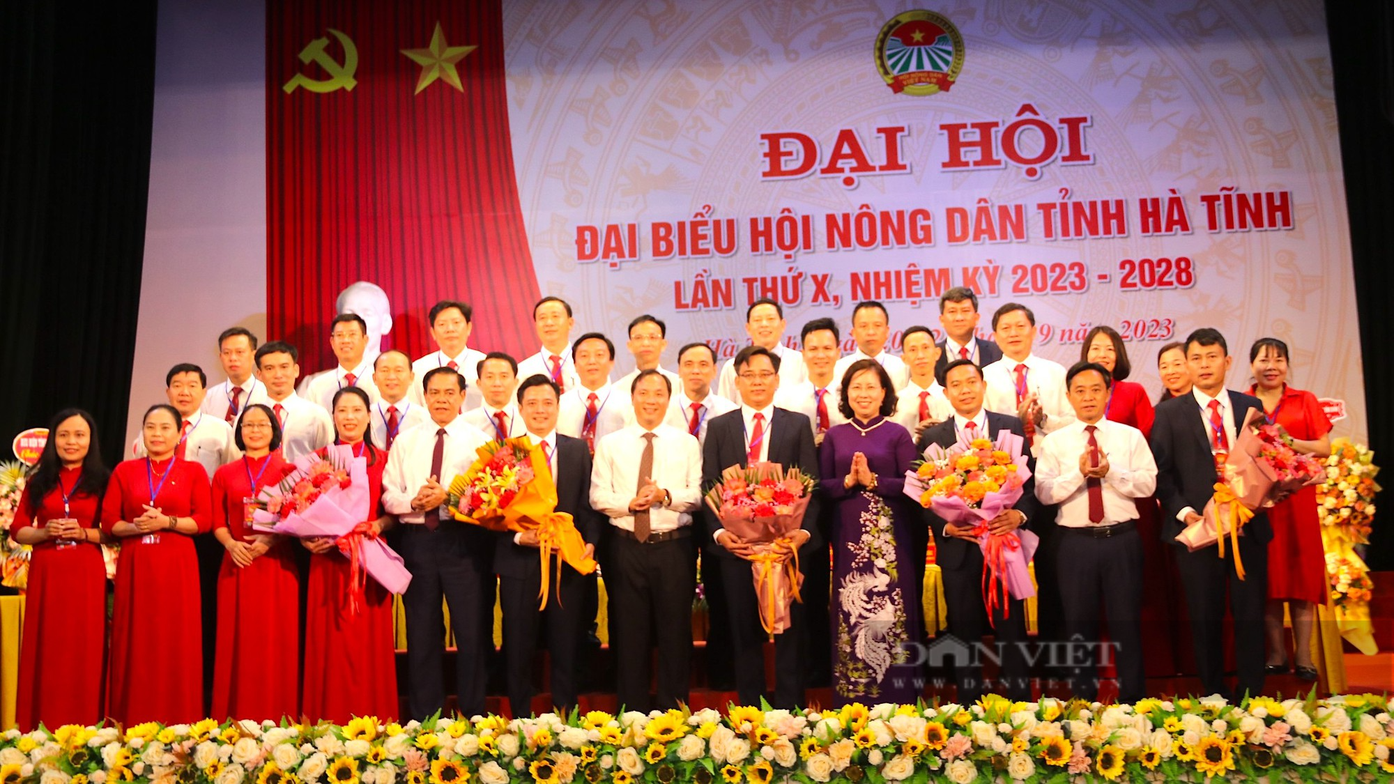 Phó Chủ tịch Hội NDVN Bùi Thị Thơm: Hà Tĩnh có nhiều cách làm hay, mô hình tốt về xây dựng nông thôn mới- Ảnh 8.