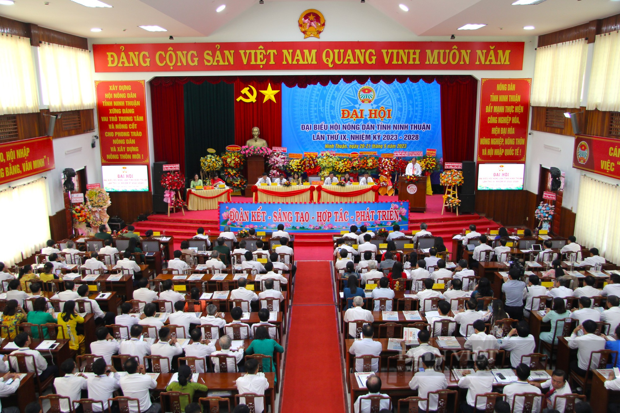 Phó chủ tịch Trung ương Hội Nguyễn Xuân Định nhấn mạnh 5 nhiệm vụ trọng tâm tại Đại hội Hội Nông dân tỉnh Ninh Thuận - Ảnh 1.