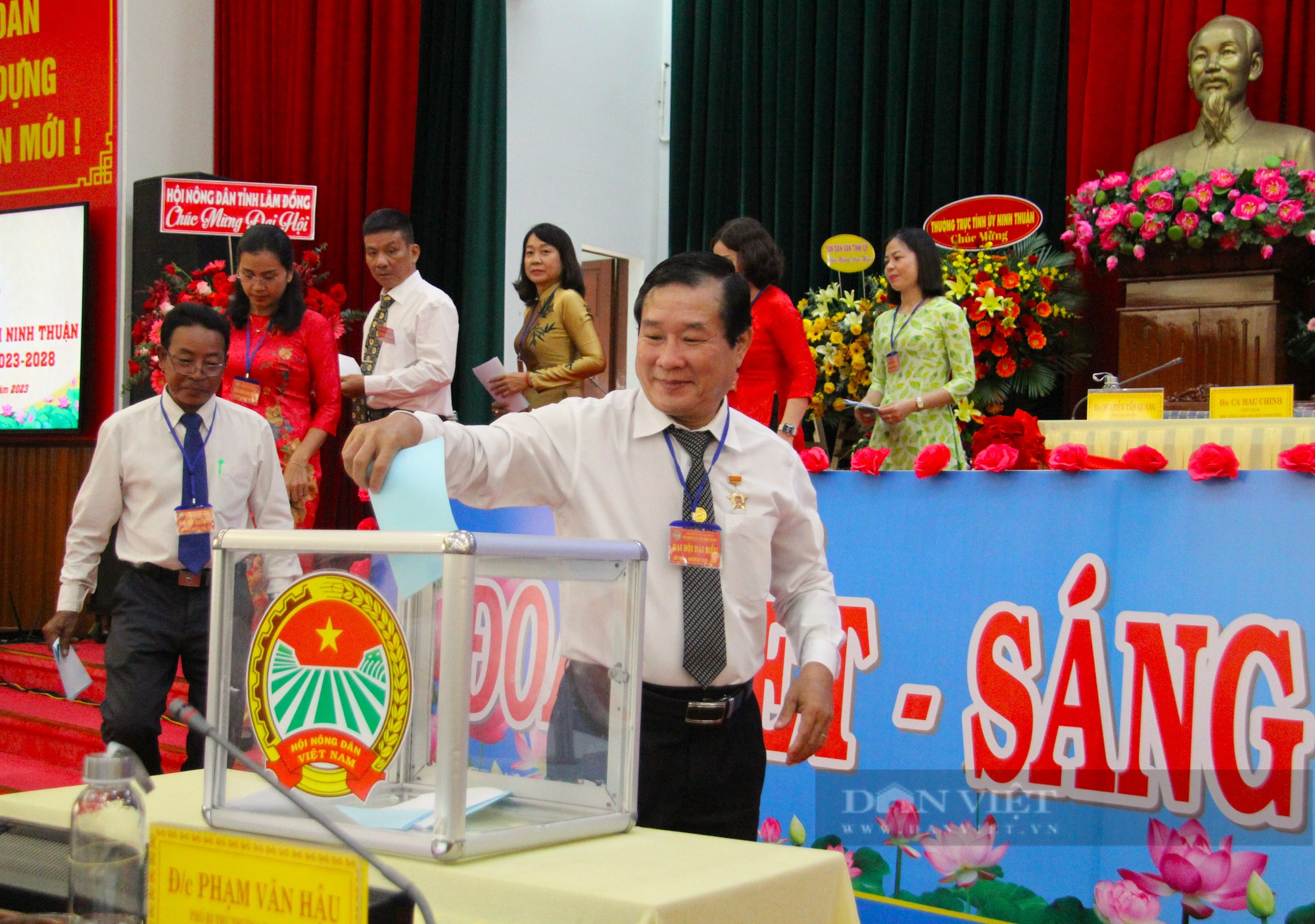 Phó chủ tịch Trung ương Hội Nguyễn Xuân Định nhấn mạnh 5 nhiệm vụ trọng tâm tại Đại hội Hội Nông dân tỉnh Ninh Thuận - Ảnh 7.
