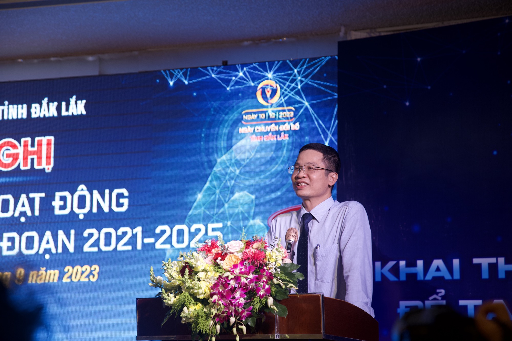 Đắk Lắk: Sơ kết các hoạt động chuyển đổi số giai đoạn 2021-2025 - Ảnh 1.