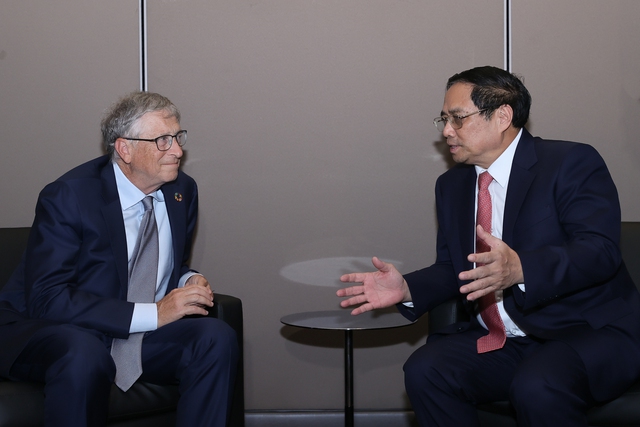 Tỷ phú Bill Gates: Việt Nam rất quan trọng trong chính sách phát triển của Microsoft và các quỹ - Ảnh 2.