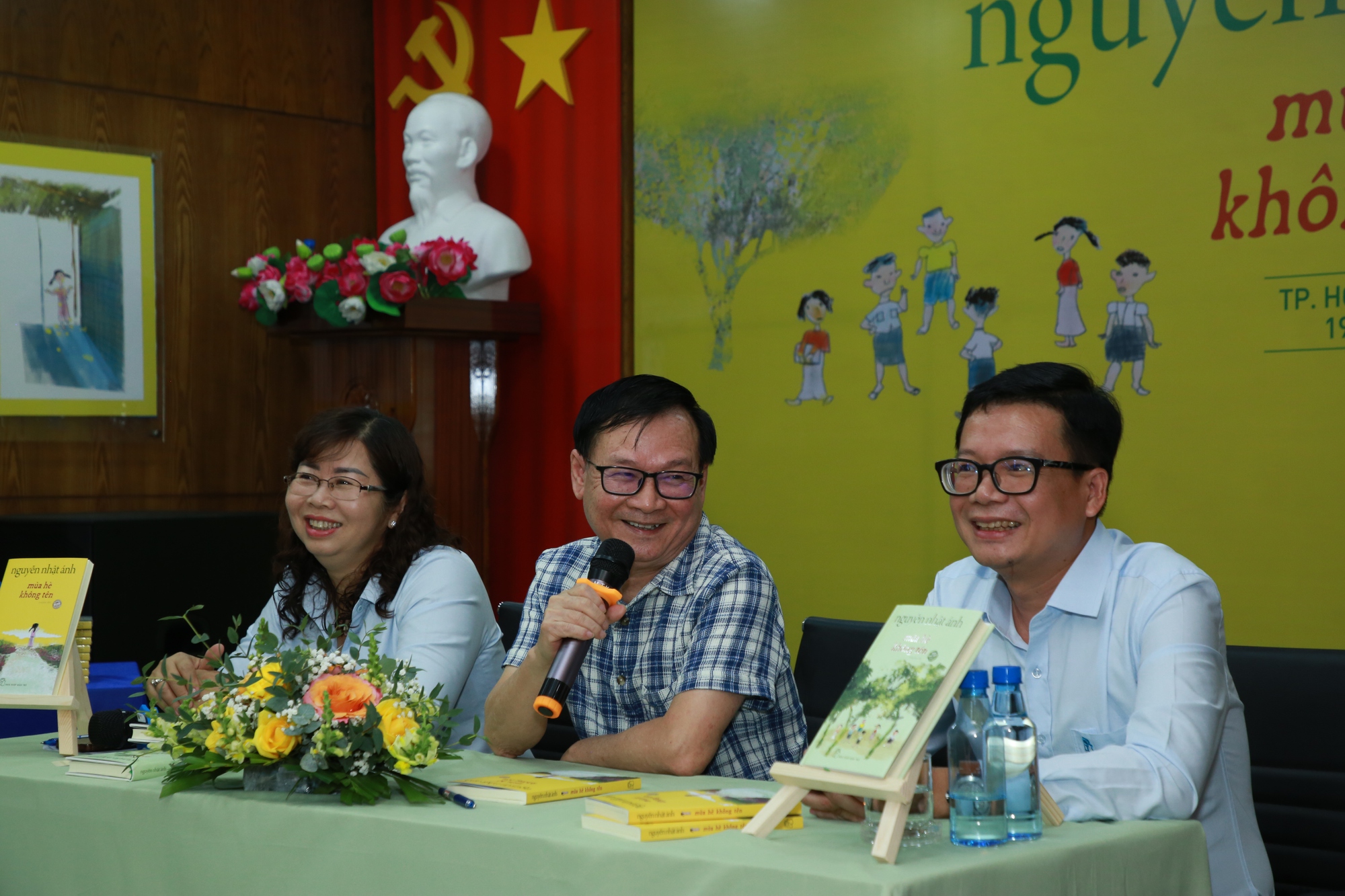 Nhà văn Nguyễn Nhật Ánh: Muốn tuổi thơ sống mãi với Mùa hè không tên - Ảnh 4.