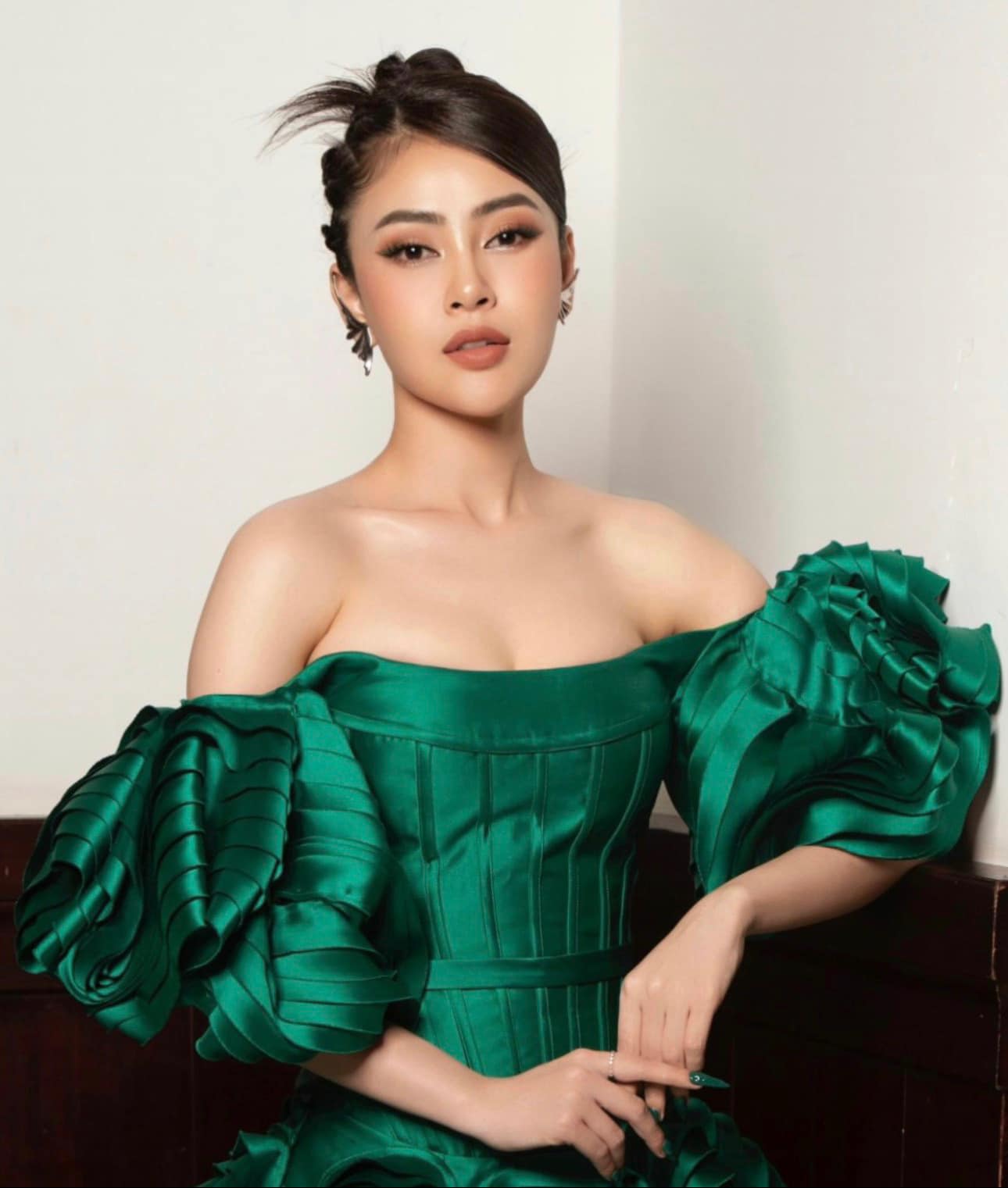 Nhan sắc xinh đẹp, lôi cuốn của một ứng viên sáng giá bất ngờ rút khỏi Miss Universe Vietnam 2023 gây tiếc nuối - Ảnh 1.