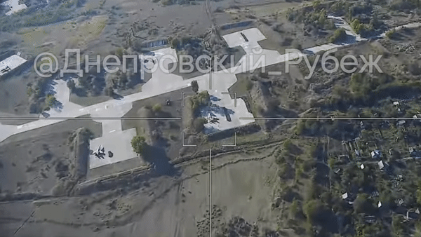 UAV cảm tử Lancet vượt quãng đường kỷ lục để phá hủy tiêm kích MiG-29 Ukraine - Ảnh 2.