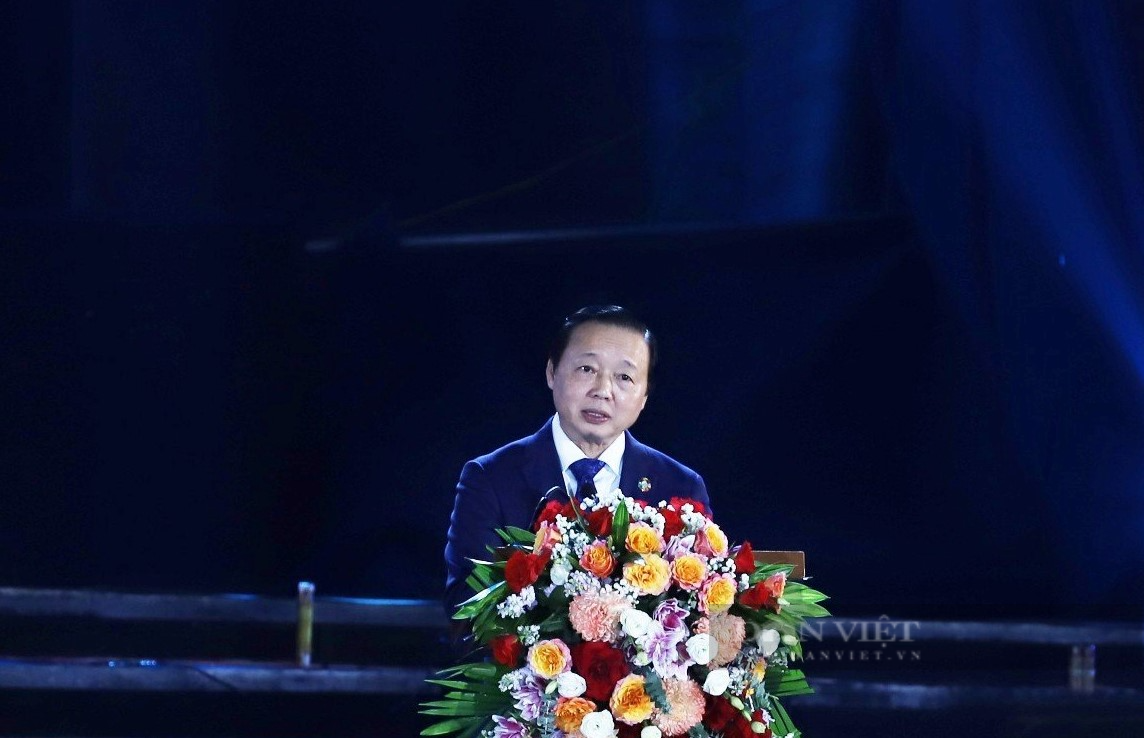 Phó Thủ tướng Trần Hồng Hà: Phát triển du lịch phải đi đôi với bảo tồn giá trị bản sắc văn hóa dân tộc - Ảnh 1.