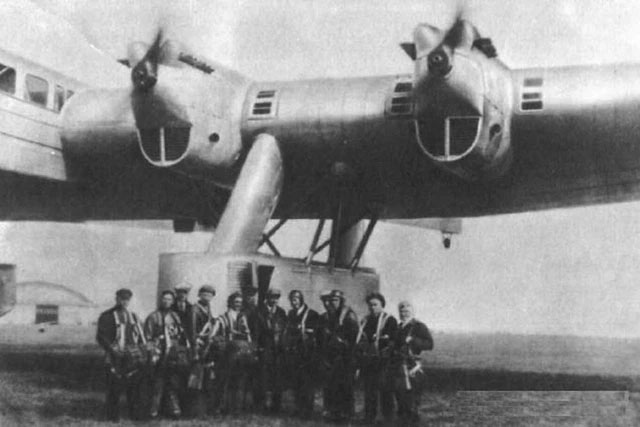 Máy bay K-7: Quái vật 7 động cơ đi trước thời đại của Liên Xô - Ảnh 6.