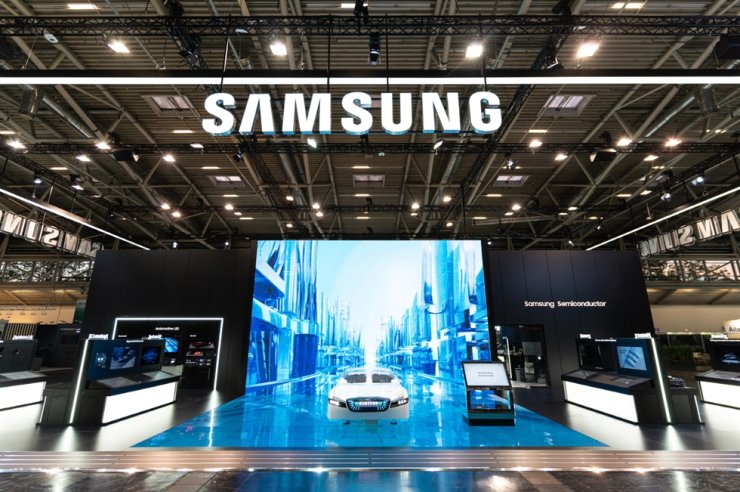 Lý do khiến Samsung, LG thấy &quot;khó thở&quot; tại Trung Quốc - Ảnh 2.