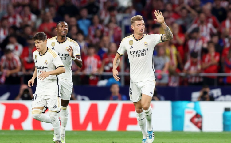 Đứt mạch 5 trận toàn thắng, Real Madrid chính thức mất ngôi đầu La Liga - Ảnh 2.
