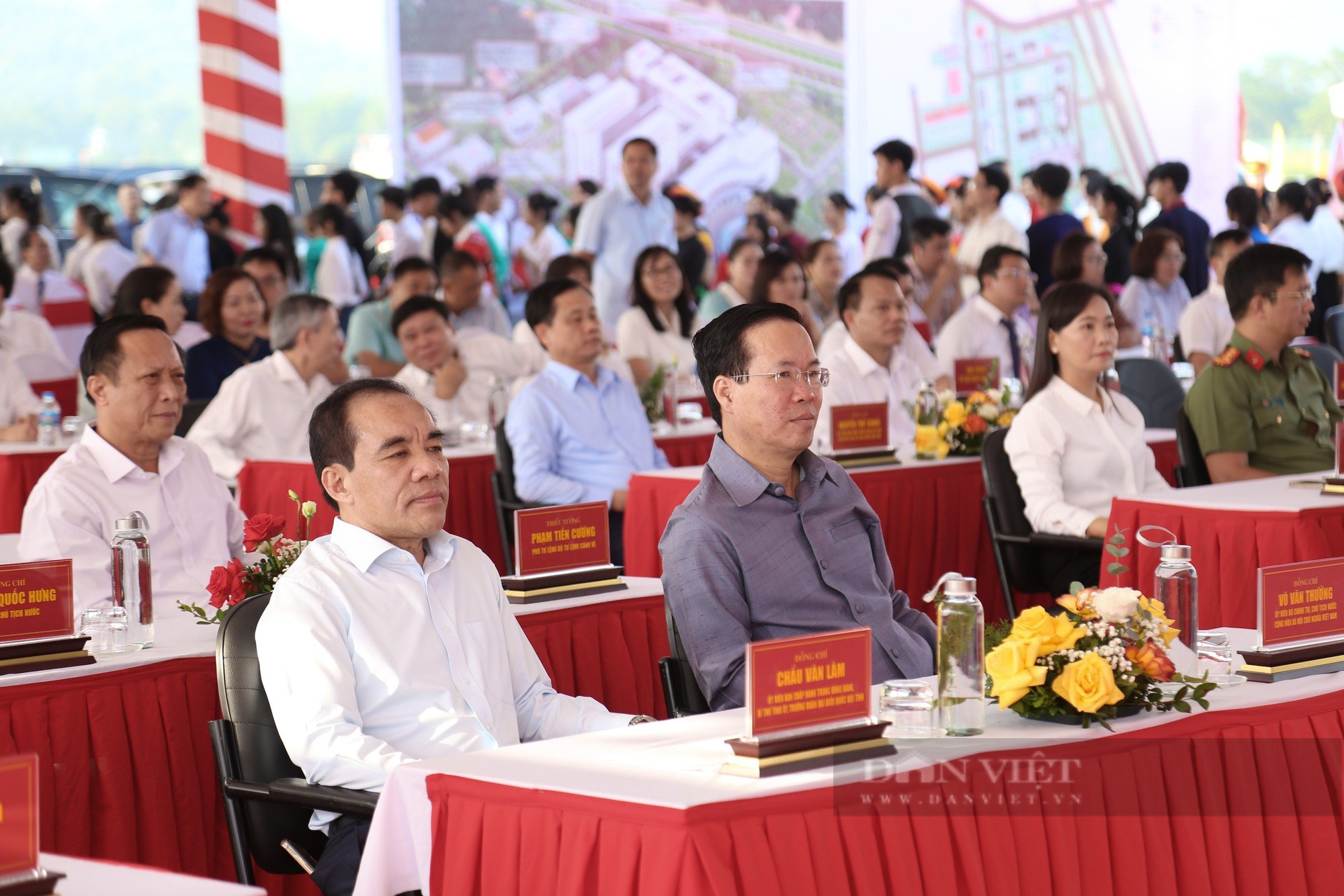 Chủ tịch nước Võ Văn Thưởng dự Lễ động thổ xây dựng Bệnh viện Đa khoa tỉnh Tuyên Quang - Ảnh 2.