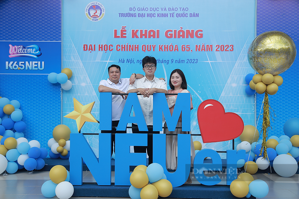 Lộ diện cùng lúc 3 thủ khoa khối A00 điểm cao chót vót của Trường Đại học Kinh tế Quốc dân  - Ảnh 6.