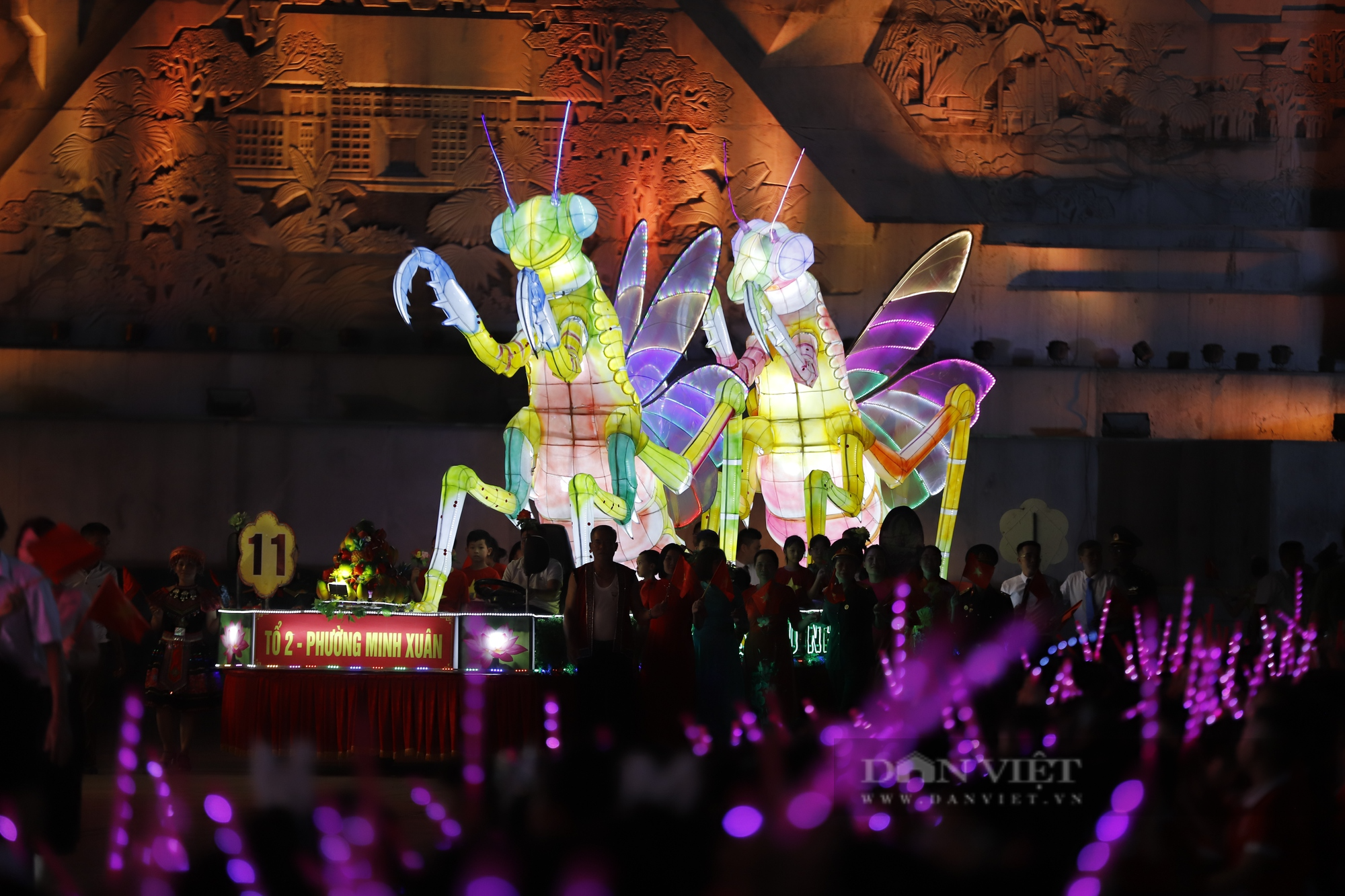 Chiêm ngưỡng những mô hình đèn Trung thu khổng lồ tại Lễ hội thành Tuyên năm 2023 - Ảnh 5.