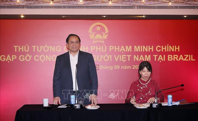 Thủ tướng Phạm Minh Chính gặp gỡ cộng đồng người Việt ở Brazil và các nước Nam Mỹ lân cận - Ảnh 3.