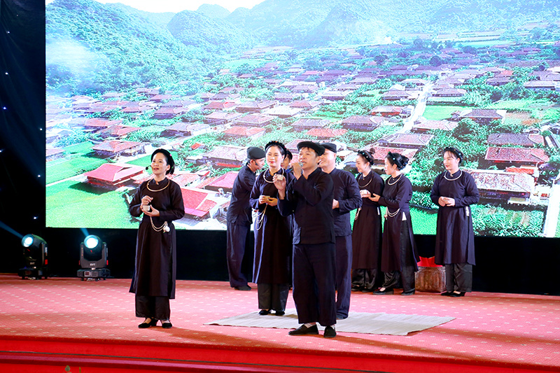 Đoàn Lạng Sơn dành giải nhất tại Liên hoan các Làng văn hoá Du lịch Việt Bắc - Ảnh 1.
