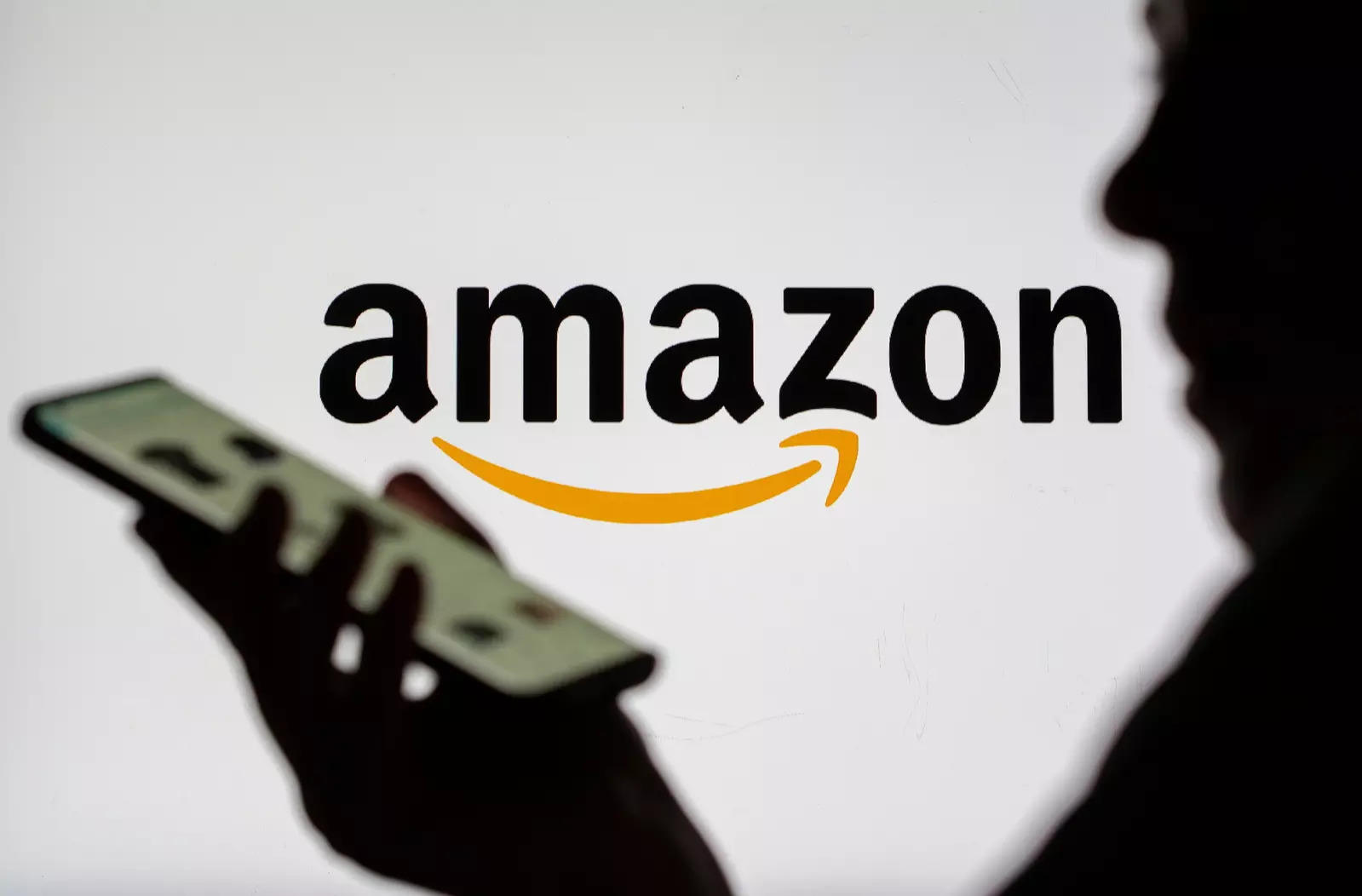  “Gã khổng lồ” Amazon hết thời thâu tóm thị trường Mỹ do sức ép từ doanh nghiệp Trung Quốc? - Ảnh 1.