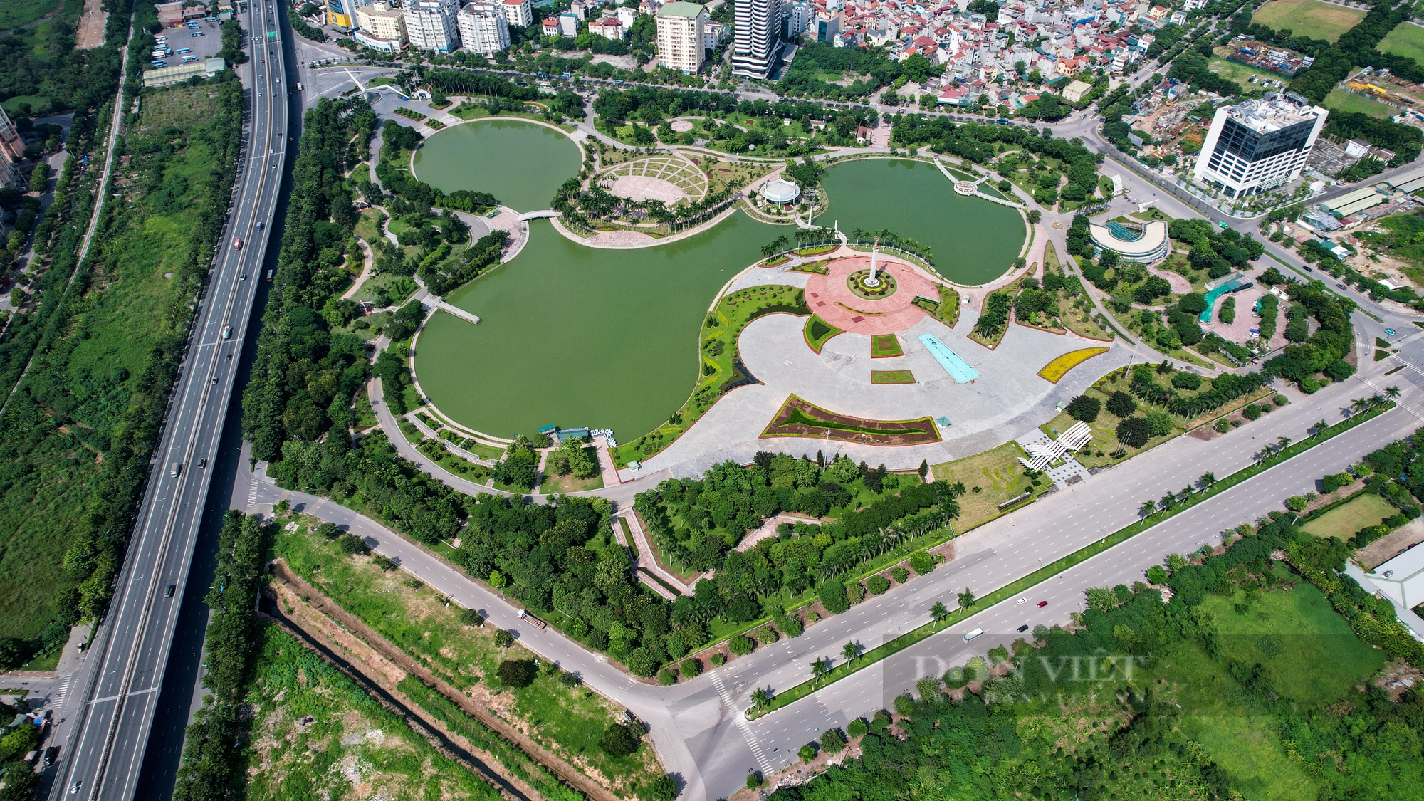 Hình ảnh công viên hiện đại nhất Hà Nội một thời, sau hơn 10 năm đưa vào sử dụng  - Ảnh 2.