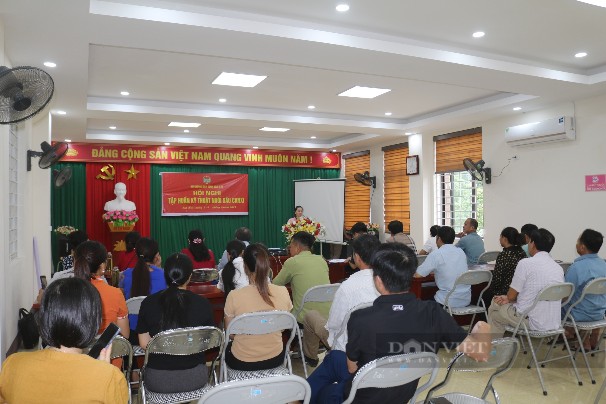 Phó Chủ tịch HNDVN Phạm Tiến Nam: Hỗ trợ nông dân Lào Cai phát triển nông, lâm nghiệp theo hướng sản xuất hàng hóa - Ảnh 6.