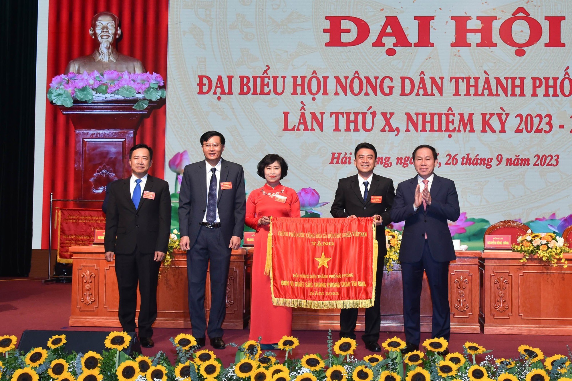 Hải Phòng: Chủ tịch Hội Nông dân Việt Nam Lương Quốc Đoàn dự, phát biểu tại Đại Hội Hội Nông dân thành phố khóa X - Ảnh 11.