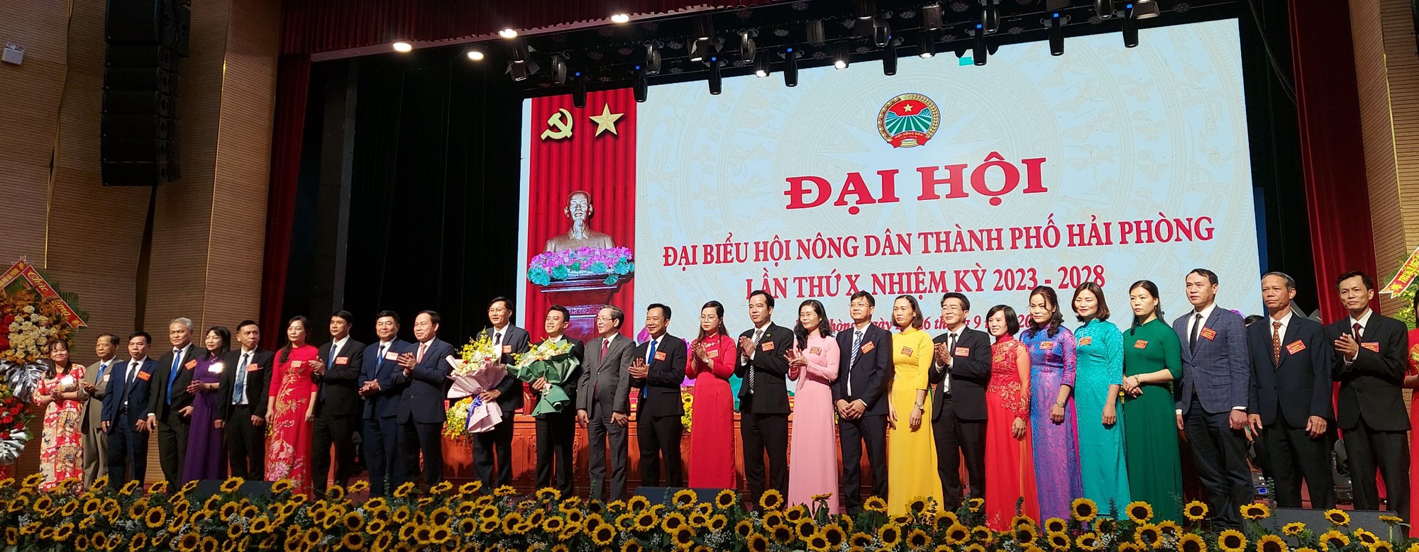 Hải Phòng: Chủ tịch Hội Nông dân Việt Nam Lương Quốc Đoàn dự, phát biểu tại Đại Hội Hội Nông dân thành phố khóa X - Ảnh 9.