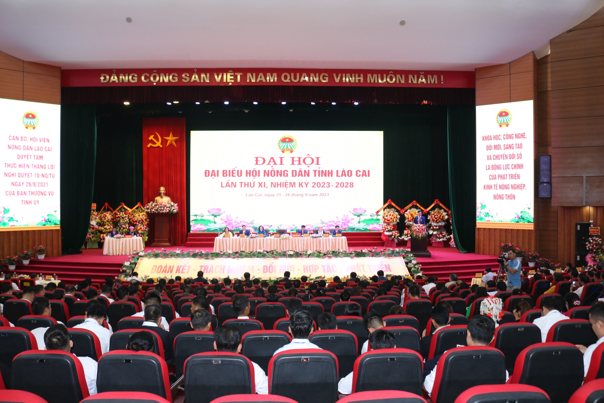 Đại hội đại biểu Hội Nông dân tỉnh Lào Cai Lần thứ XI: Thông qua 18 chỉ tiêu, kết nạp mới 5.000 hội viên - Ảnh 1.