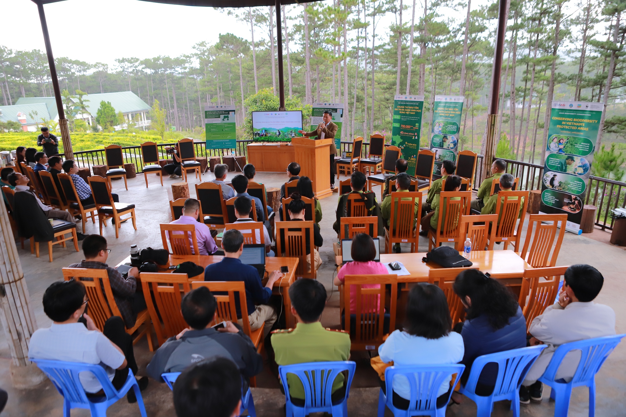 Sẽ thí điểm cấp 'hộ chiếu rừng' cho những ai đã từng đặt chân đến các vườn quốc gia ở Việt Nam - Ảnh 4.