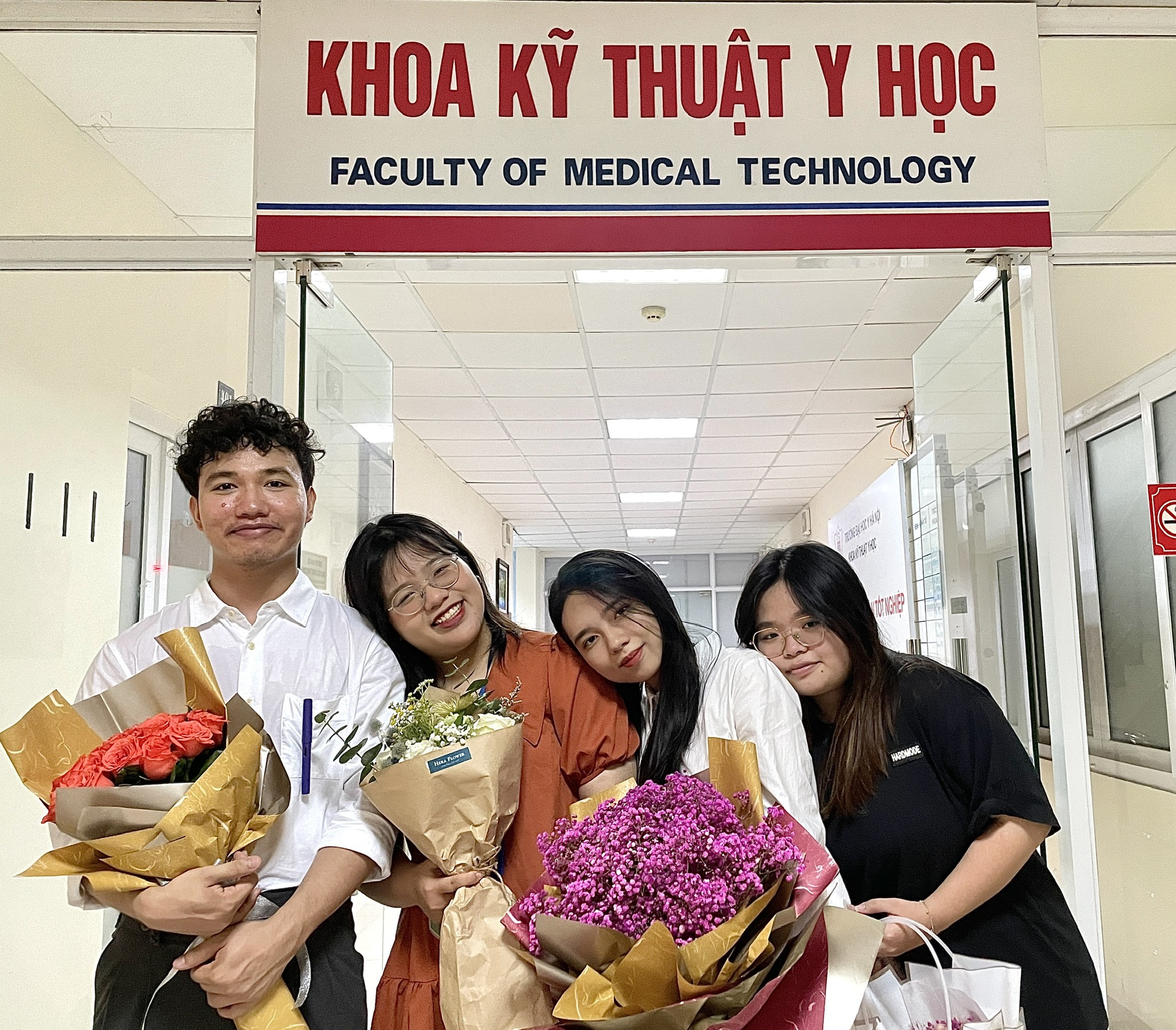 Chân dung thủ khoa Trường Đại học Y Hà Nội: Nhiều thành tích đáng nể, có mục tiêu rõ ràng - Ảnh 2.