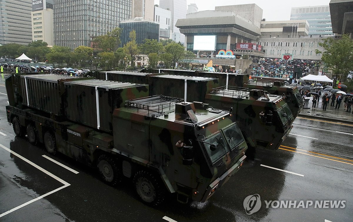 Hình ảnh Hàn Quốc cho thế giới thấy nhiều vũ khí đáng gờm trong cuộc duyệt binh lớn nhất 10 năm qua - Ảnh 5.