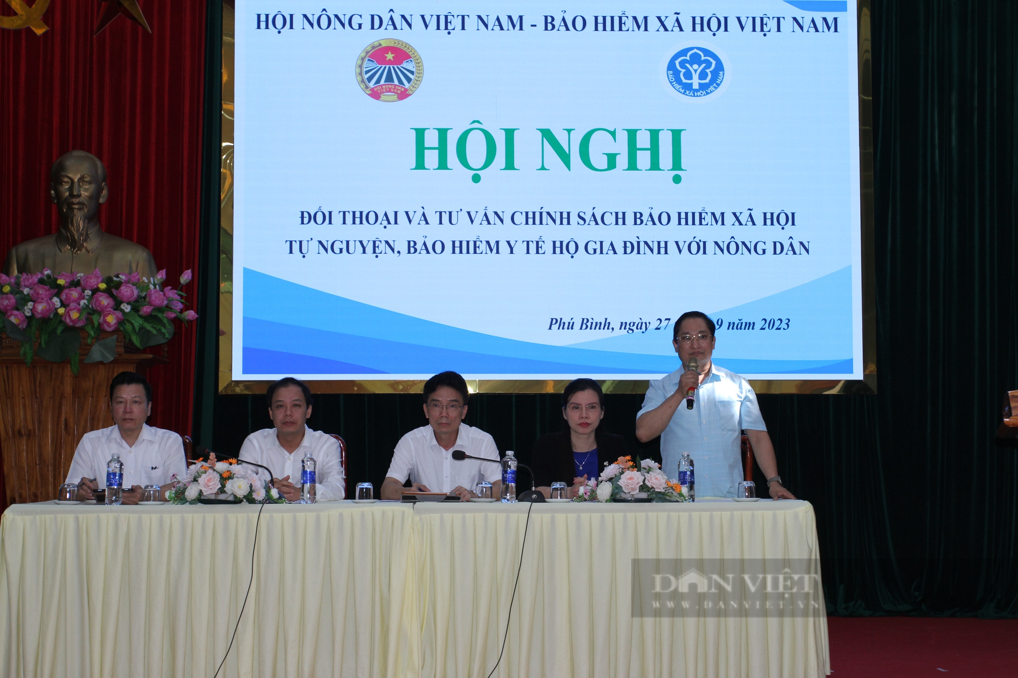 Thái Nguyên: Nhiều thắc mắc được giải đáp tại Hội nghị đối thoại và tư vấn chính sách bảo hiểm với nông dân  - Ảnh 4.