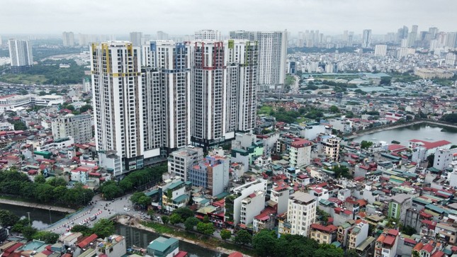 Giá bán căn hộ tại TPHCM cao gấp 3 lần Hà Nội - Ảnh 1.
