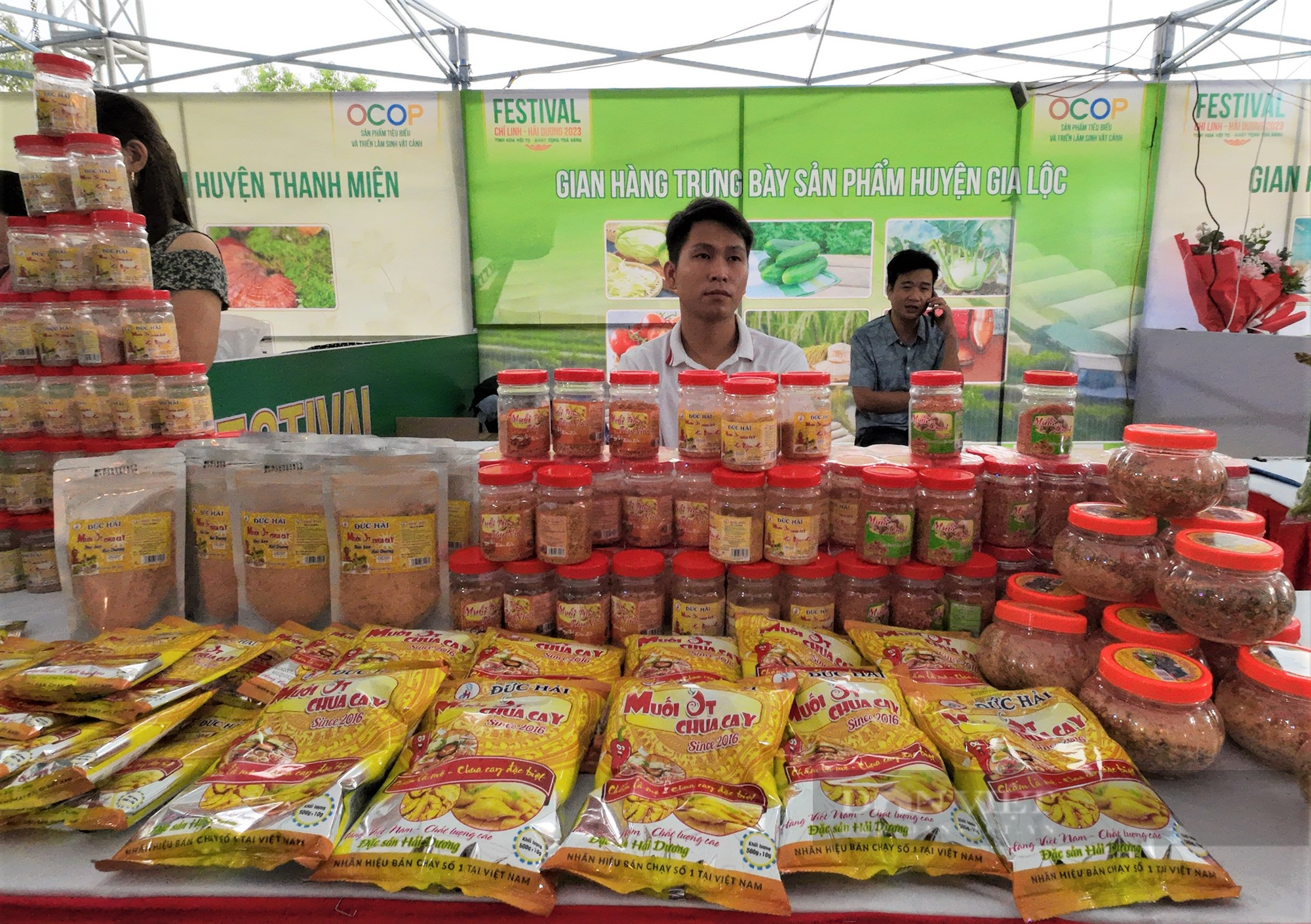 Nhiều sản phẩm của nông dân Hải Dương, một số tỉnh, thành tham gia triển lãm tại Festival TP Chí Linh - Hải Dương 2023 - Ảnh 10.