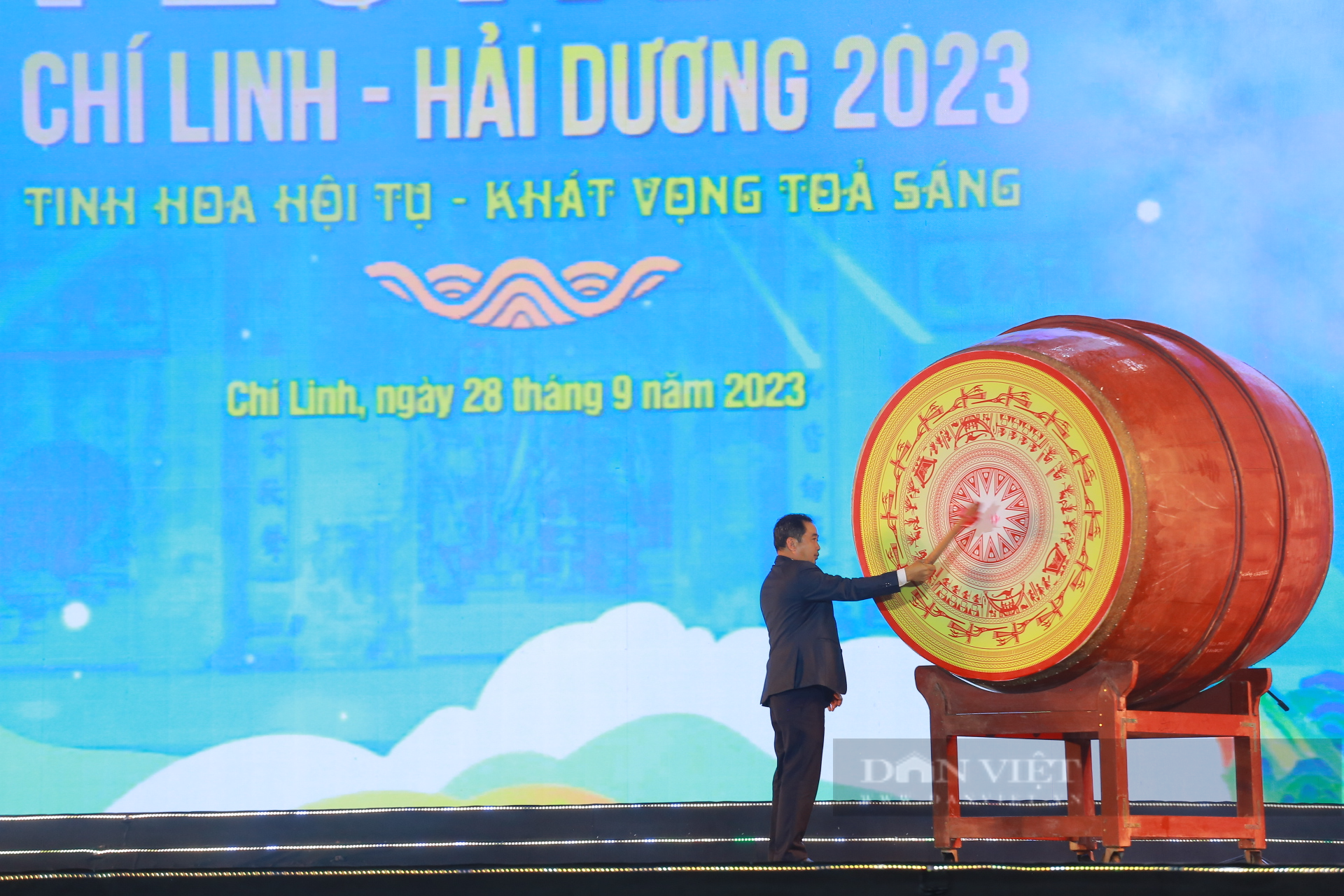 Tưng bừng chương trình khai mạc Festival Chí Linh – Hải Dương 2023 &quot;Tinh hoa hội tụ - Khát vọng toả sáng&quot; - Ảnh 7.