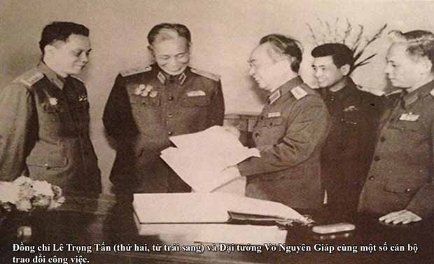 Đại tướng Lê Trọng Tấn - &quot;Zhukov&quot; của Việt Nam - Ảnh 2.