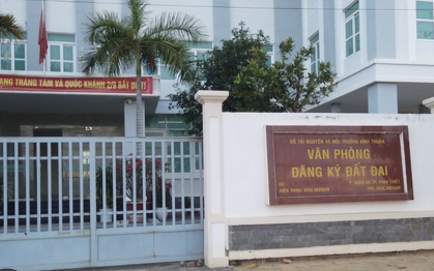 Giám đốc Trung tâm Phát triển quỹ đất tỉnh Bình Thuận đã bị cách chức sau hơn một năm nhậm chức 