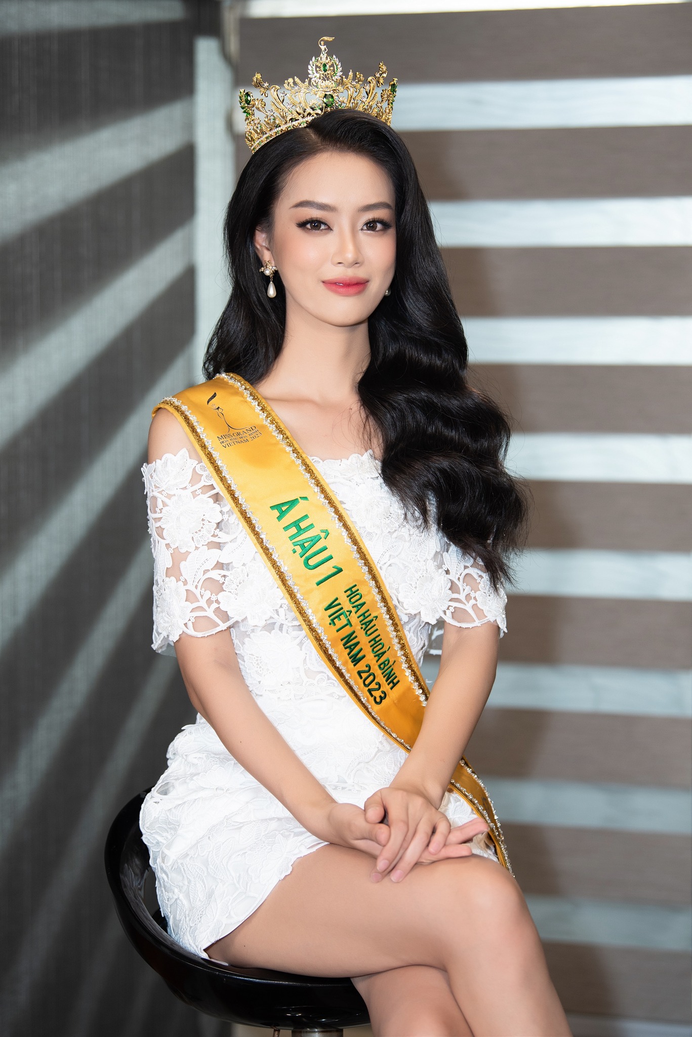 Á hậu 1 Miss Grand Vietnam 2023 Bùi Khánh Linh: &quot;Tôi chưa có bạn trai&quot; - Ảnh 3.