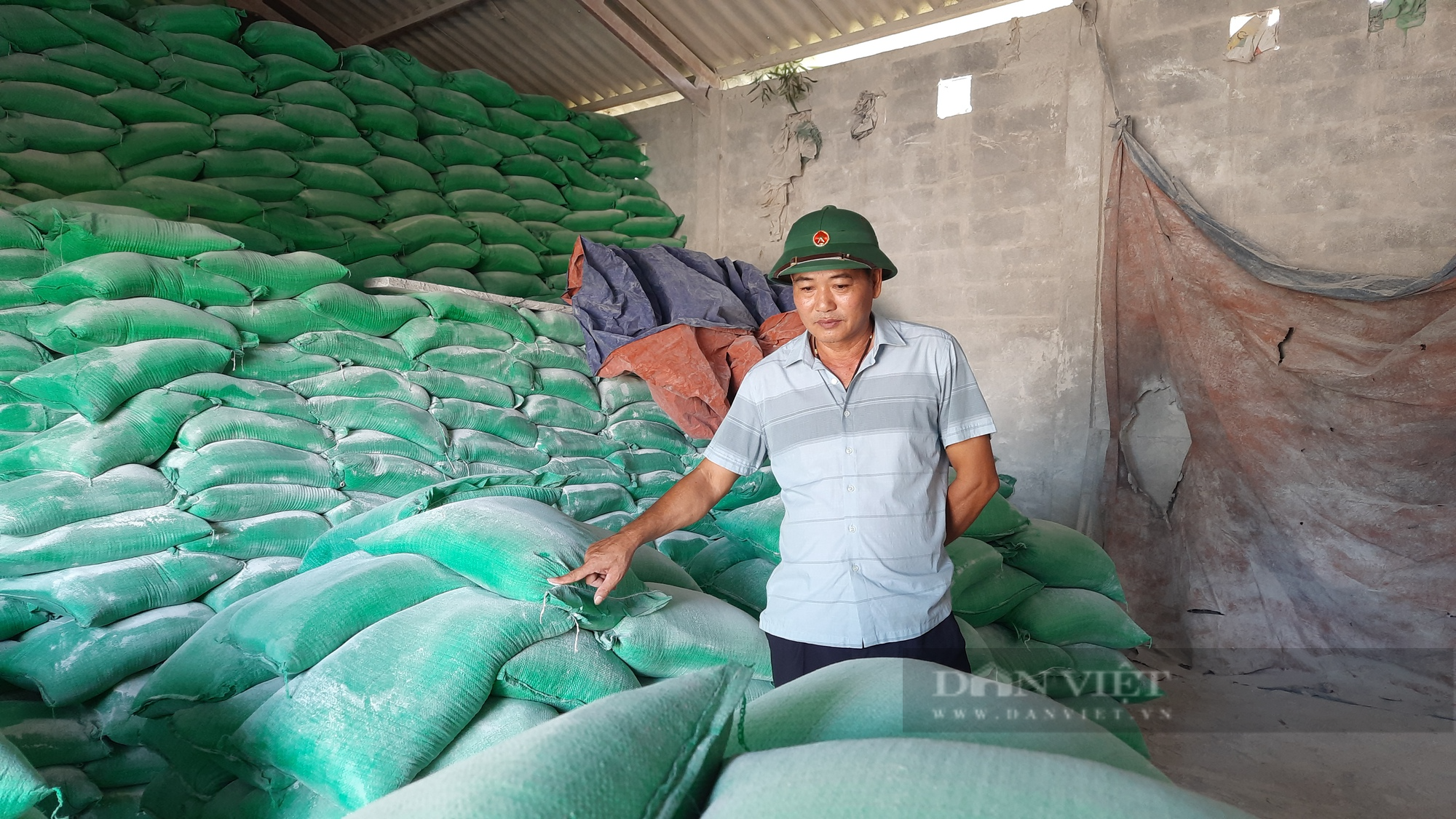 Nông dân Việt Nam xuất sắc năm 2023 kiếm tiền tỷ mỗi năm nhờ trồng cao su và bán thứ bột trắng - Ảnh 4.