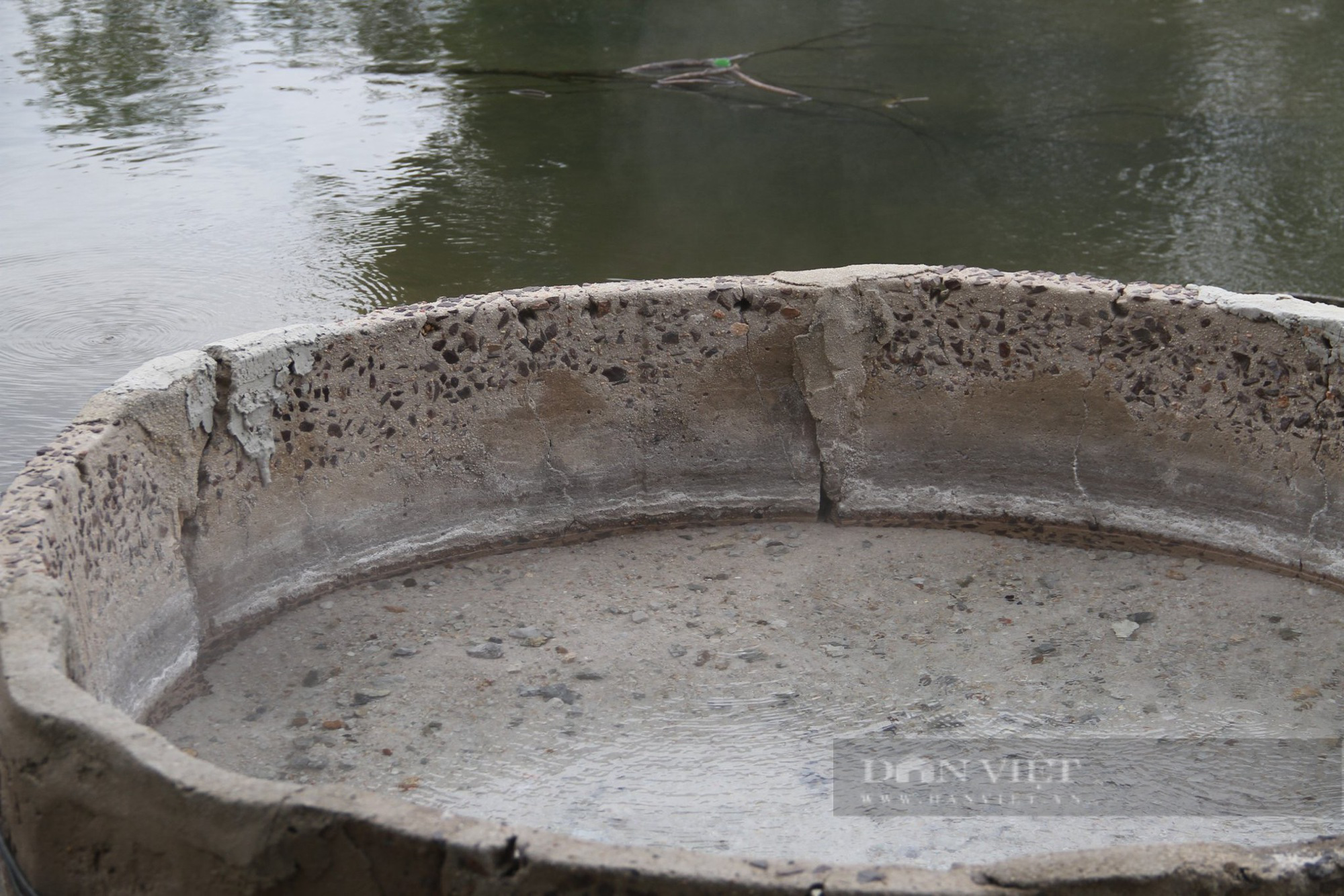Độc, lạ: Màn luộc trứng ở suối nước nóng 85 độ C tại Bình Định - Ảnh 7.